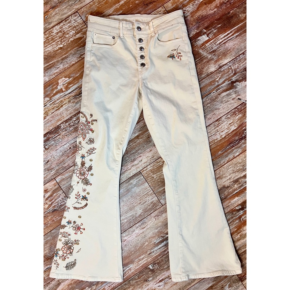 American Eagle Hi-Rise Flare Jeans‎ Embroidered Floral Button Fly Cream Size 6
